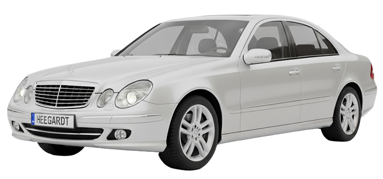 Weiße Mercedes Limousine, Ansicht von schräg vorne